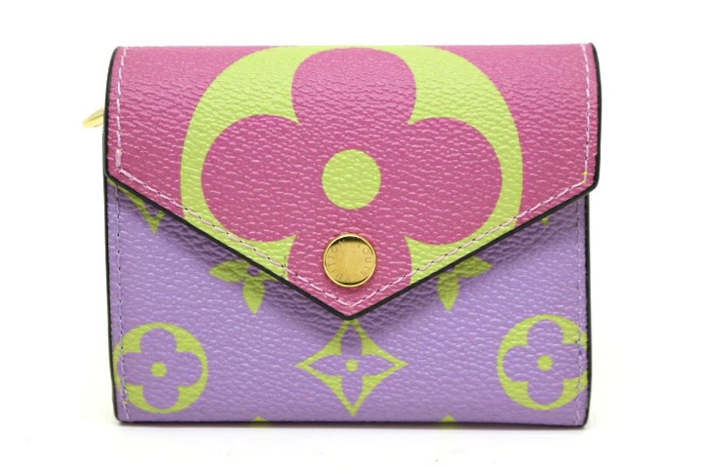 LOUIS VUITTON Wallet Portefeuille Zo Tri fold Compact Monogram Giant